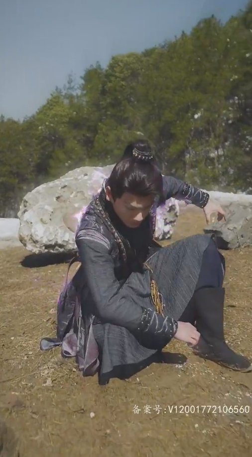 下山后，絕世美女非要拜我為師(全集)